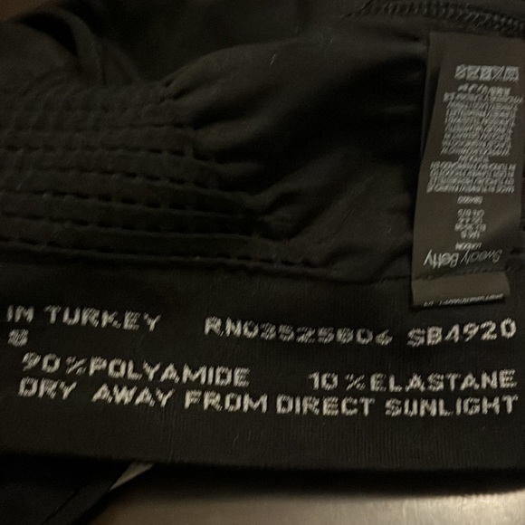 Sweaty Betty Stamina Workout Bra - Picture 9 of 12